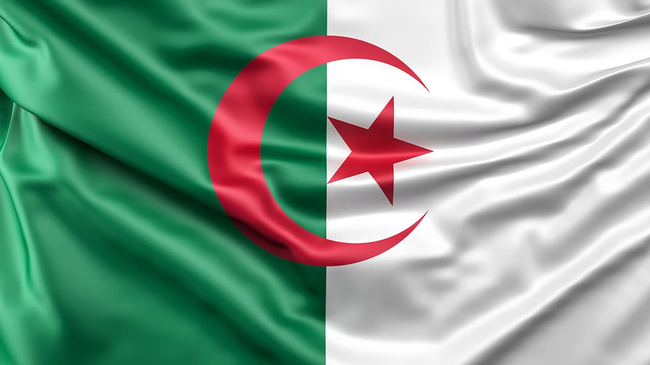 من بينها أن لا يتجاوز سن الطفل 13 عام .. ماشروط التسجيل منحة الطفل في الجزائر 2024؟ وزارة العمل والتشغيل والضمان الاجتماعي تجيب
