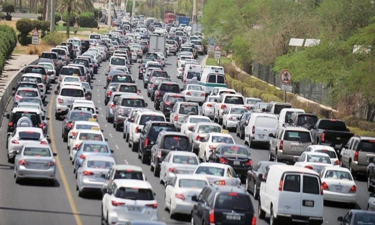 الكويت تُعلنها.. 1000 غرامة وحبس 3 سنوات على أصحاب السيارات