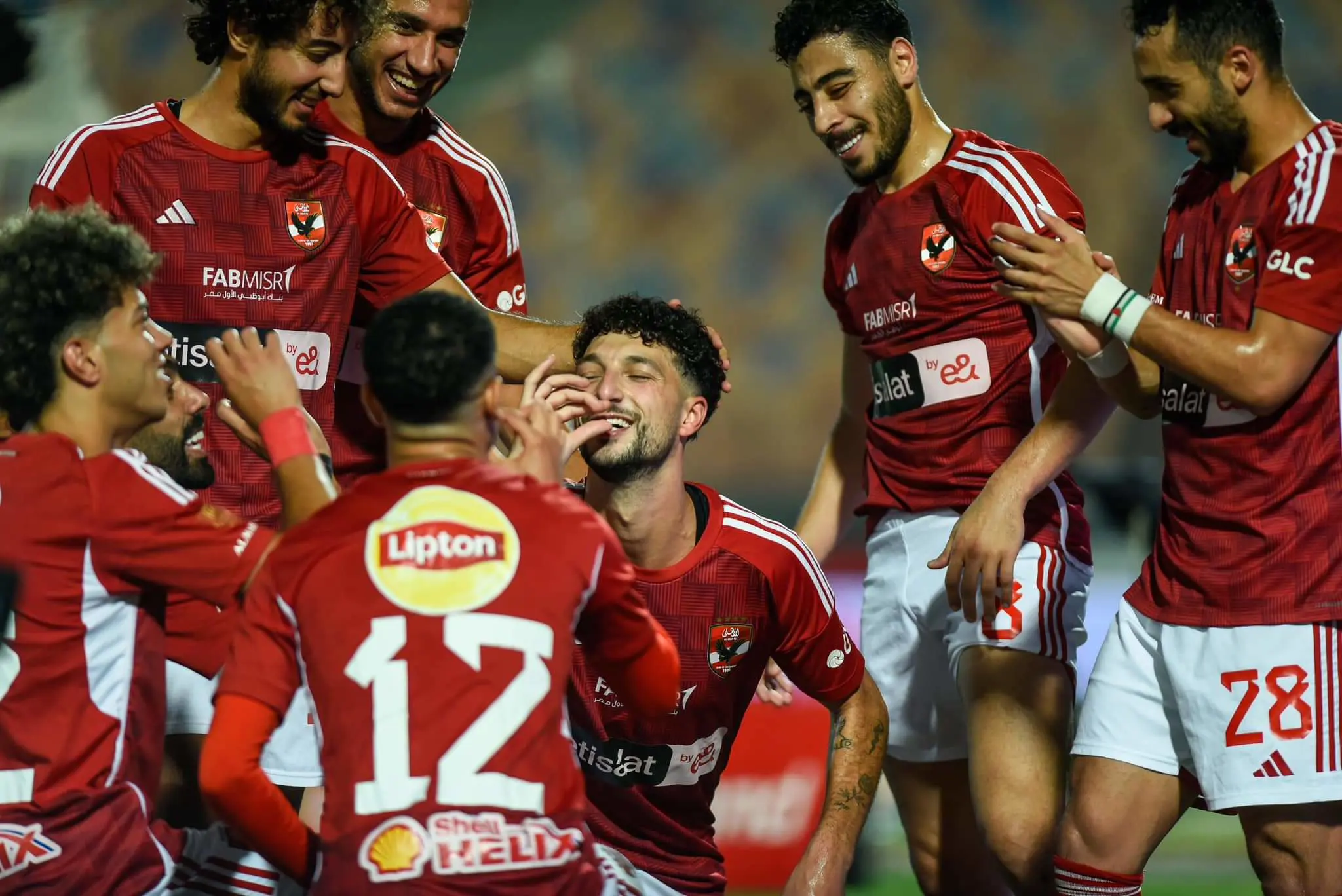 القنوات المفتوحة الناقلة لمباراة الأهلي والهلال اليوم في دوري ابطال افريقيا