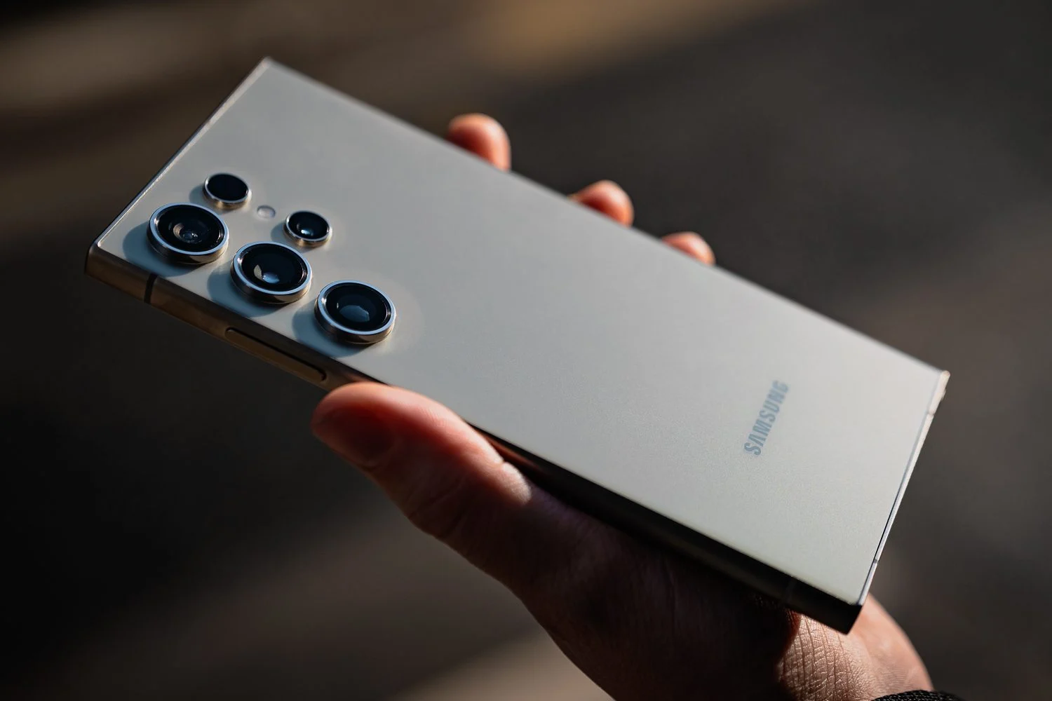 اقوى منافس للايفون.. اكتشف مواصفات Samsung Galaxy S25 Ultra بكاميرا عملاقة وإمكانيات ومميزات عالية جداً