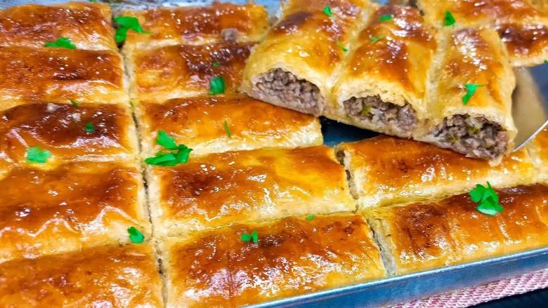 "صينية الجلاش باللحمة المفرومة حكاية" تعالي أعرف طريقتها البسيطة والسهلة والغير مكلفة