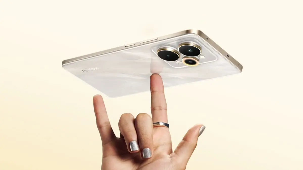 أداء ومعالج يناسب جميع الألعاب .. سلسلة Realme 15 الجديد بالمزايا والمواصفات 2025